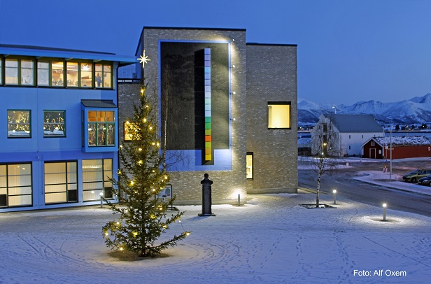 Julelørdag på fabrikken og julegrantenning på Sortland torg
