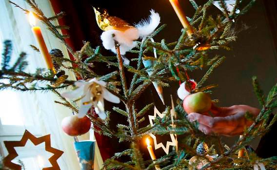 Juletrefest i biblioteket