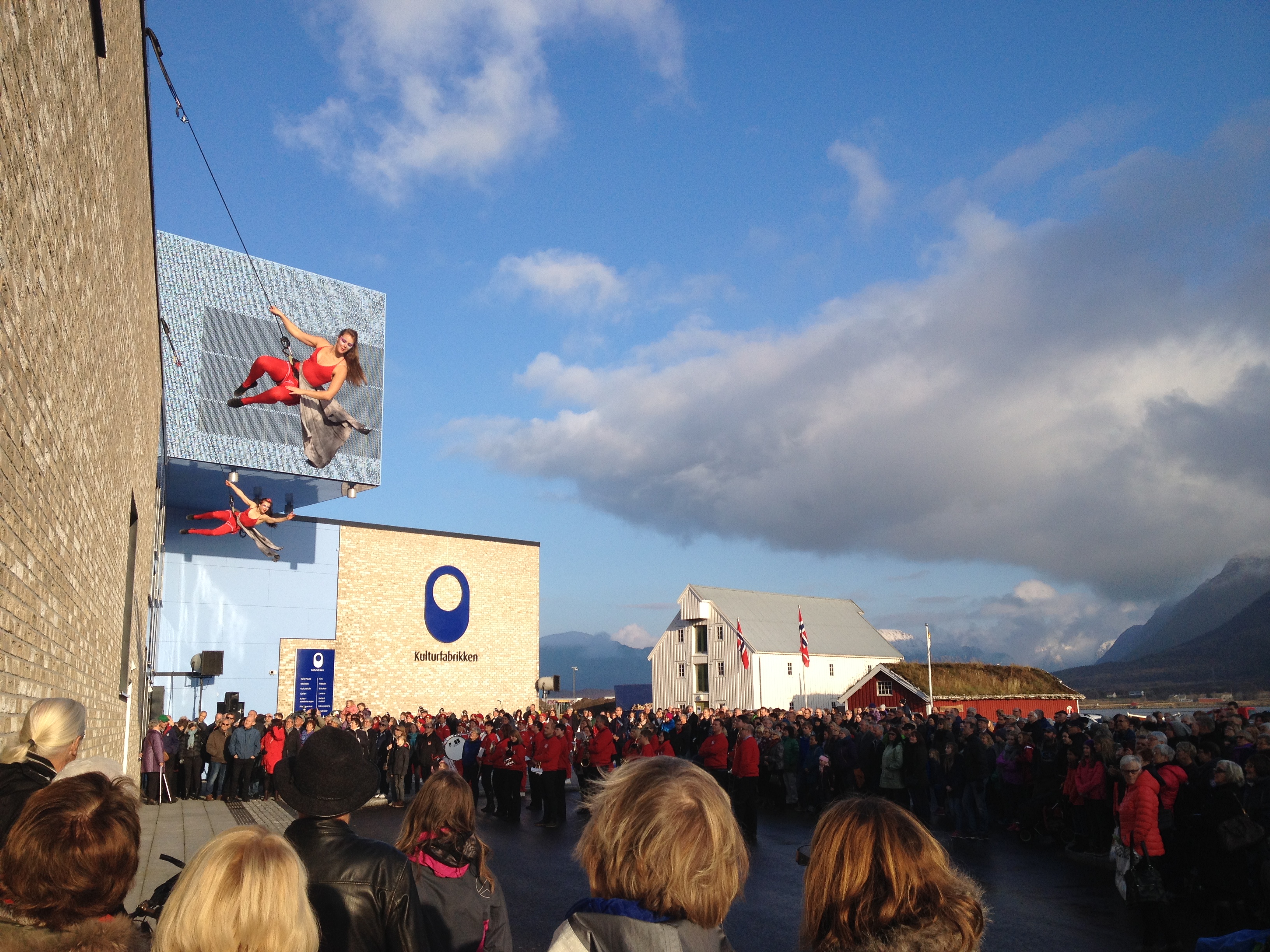 Ledige stillinger som biblioteksjef og kulturhustekniker