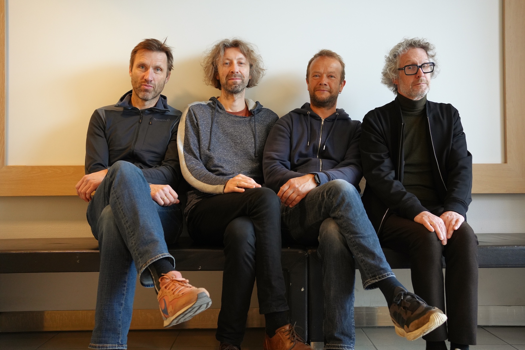 Sindre Myrbostad med band: Endringsblenda - Plateslipp